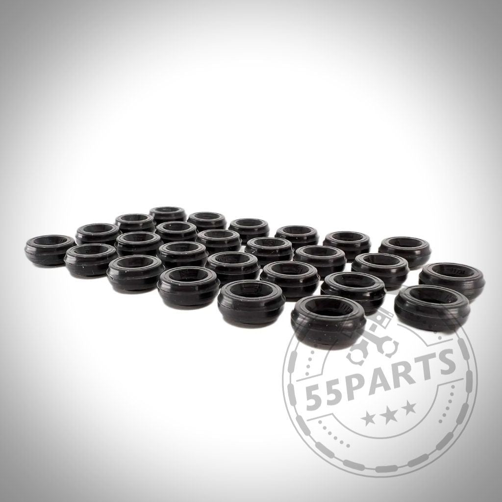 Vierundzwanzig NRW-DESIGN „Grommets“ Entkopplungselemente Ventildeckel passend für BMW E9x M3 mit S65 V8 Motor, schwarze Gummidichtungen und Ösen, in Reihen auf weißem Hintergrund angeordnet.