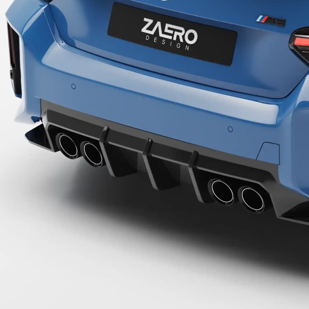 Nahaufnahme des Hecks eines blauen BMW M2 G87 mit vier Auspuffrohren, einem ZAERO-Kennzeichen und dem sportlichen Styling des ZAERO Design EVO-S Diffusors.