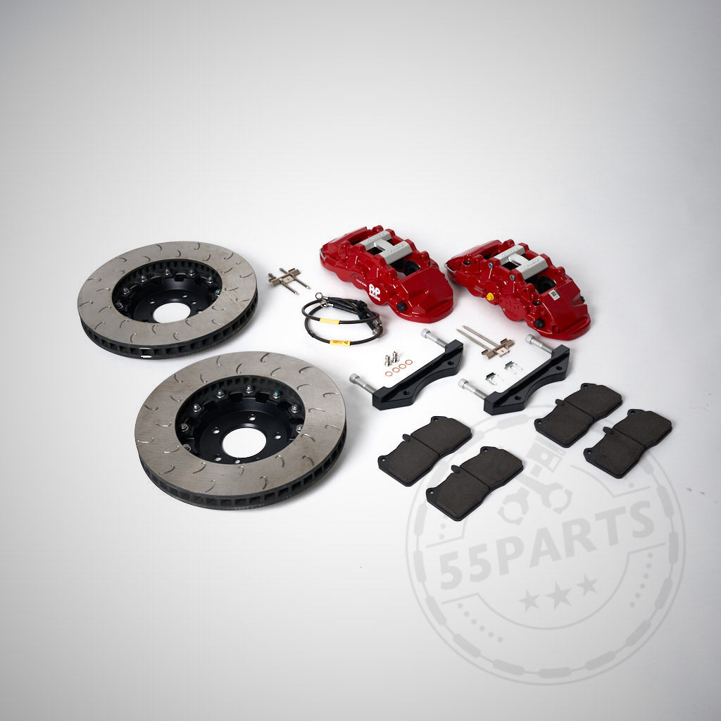 55Parts Special: AP Racing Radi-CAL CP8520 6-Kolben 370x36mm Big Brake Kit für Straßeneinsatz mit zwei Bremsscheiben, roten Sätteln und Belägen – perfekt zum Upgrade von Serienbremsen oder zur Performance-Steigerung.