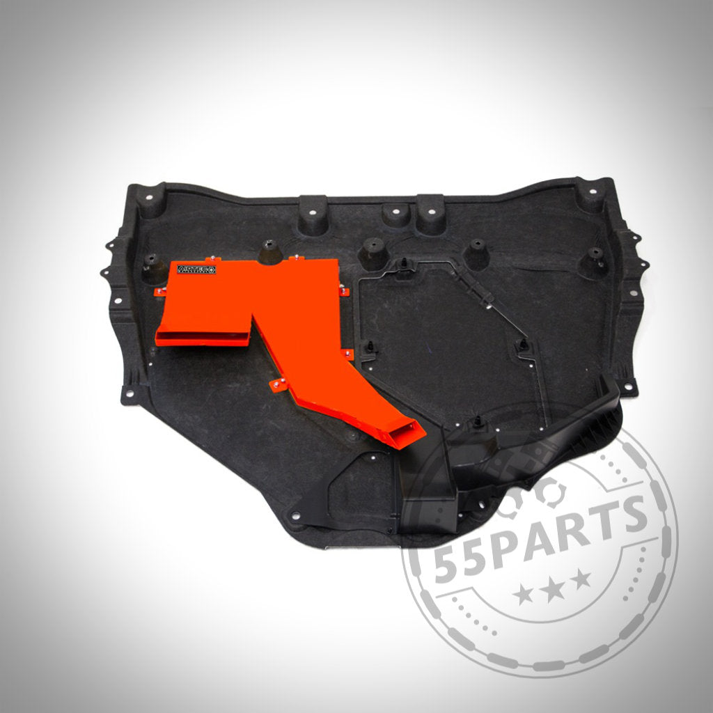 AIRTEC Motorsport Belüftung für vorderes Getriebe, passend für Toyota Yaris GR. Hochwertiges Upgrade von Airtec – ideal für Fahrspaß-Enthusiasten und Performance-Liebhaber. 55Parts Wasserzeichen unten rechts.