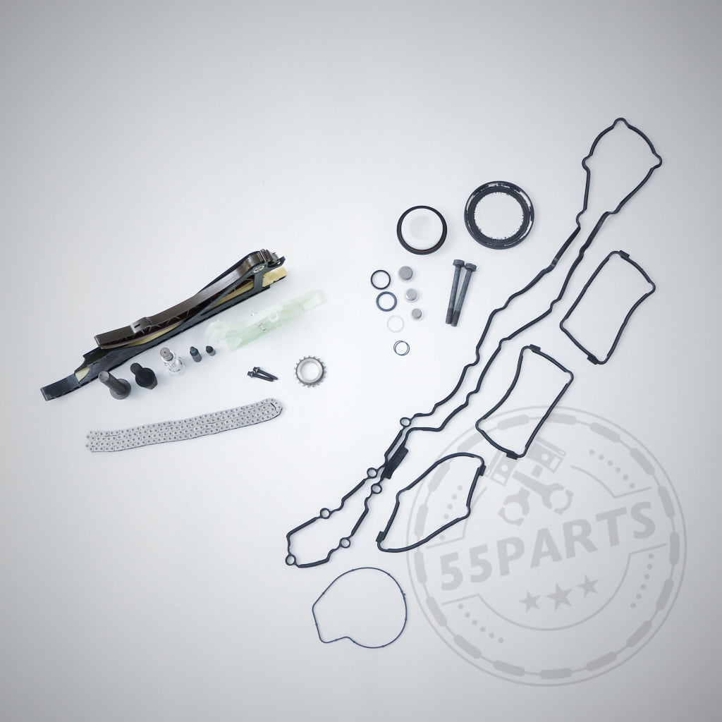 Auf hellem Hintergrund ist das 55Parts Exclusive Einbauset für einteiligen Crank Hub Fix/Kurbelwellensicherung, konzipiert passend für BMW M2 Competition, M3 und M4 S55, abgebildet.