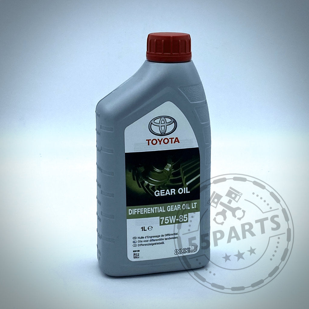 Eine 1L Flasche Original Toyota Öl für Verteilergetriebe 75W85 LT, passend für Toyota Yaris GR – ideal für Wartung und Verschleißteile.