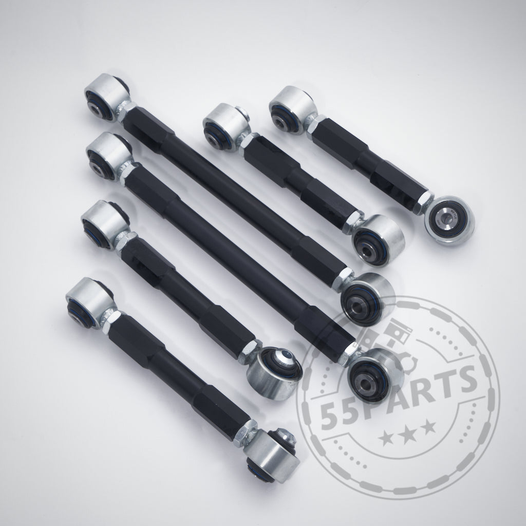 Sechs schwarze und silberne 55Parts Exclusive Uniball Lenker Set Hinterachsenarme passend für BMW 1er E8x, 1er M Coupé und M3 E9x, ordentlich angeordnet auf einer hellgrauen Oberfläche.