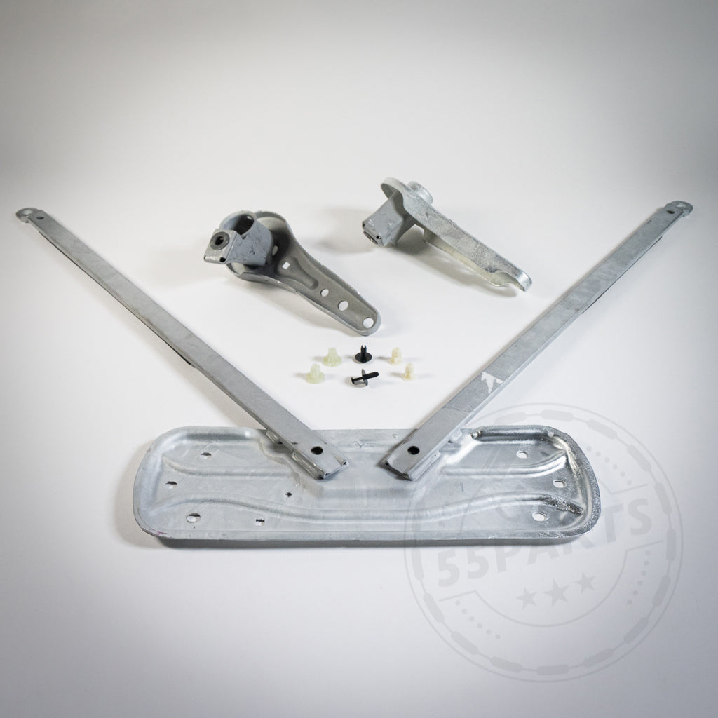 Komplettset Zugstrebe Hinterachse Upgrade passend für BMW F20 F30 – umfasst Metallteile, Schrauben und Kunststoff-Clips auf weißem Hintergrund, ideal für einfache Nachrüstung und Fahrwerksmodifikationen.
