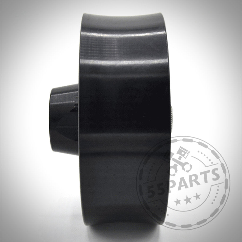 Von der Seite gesehenes schwarzes zylindrisches mechanisches Teil, gekennzeichnet als DDM Racing Srls Wheel Spacer / Lenkrad Spacer passend für BMW F8X M2, M3, M4 und andere 1er, 2er, 3er, 4er der F-Serie; mit einem 55Parts-Wasserzeichen in der unteren rechten Ecke.