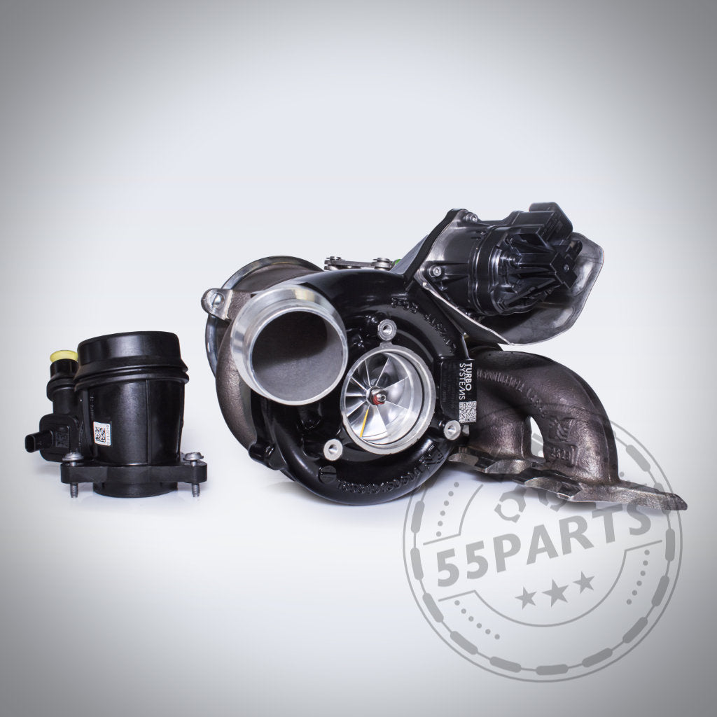 Turbosystems Upgrade-Turbolader passend für BMW 40i G-Serie (B58B30O1/B58D Gen 2, 6-Port-Verteiler) auf hellem Hintergrund, mit der Marke Turbosystems und einem 55Parts-Wasserzeichen in der unteren rechten Ecke.