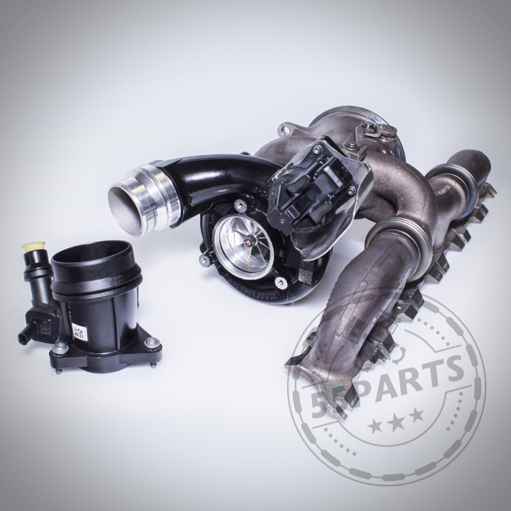 Turbosystems Upgrade Turbolader passend für BMW 40i G-Serie (B58B30O1/B58D Gen 2, 6-Port Krümmer) mit schwarzem Kunststoffteil vor hellem Hintergrund und dezentem 5R Parts Logo – ideal für Turbosystem- oder Upgrade-Turbolader-Suchende.