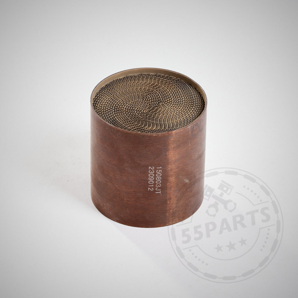 55Parts Special: Universeller 200 Zellen Euro 5 Katalysator, 200 Zeller 100x100mm (zB N54 Downpipes) Metallischer Honigwaben-Katalysator auf hellgrauem Hintergrund mit 55Parts Wasserzeichen.