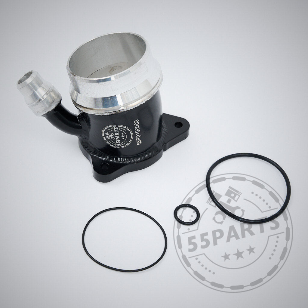Schwarz-silbernes 55Parts Special High Flow Turbo Inlet Reinluftrohr mit drei O-Ringen, auf grauem Hintergrund dargestellt; passend für BMW B58 Gen 2 M240i, M340i, M440i, Z4 40i, Supra MK5 – ideal für Tuning oder Turbo-Upgrades.
