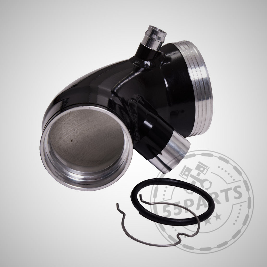 Das 55Parts Special High Flow Turbo Inlet Reinluftrohr passend für BMW M140I, M240I, 340I und 440I B58 Upgrades – inklusive Zertifizierung – ist perfekt für B58-Tuning und Performance-Projekte. Schwarzes Metall mit silbernen Enden.