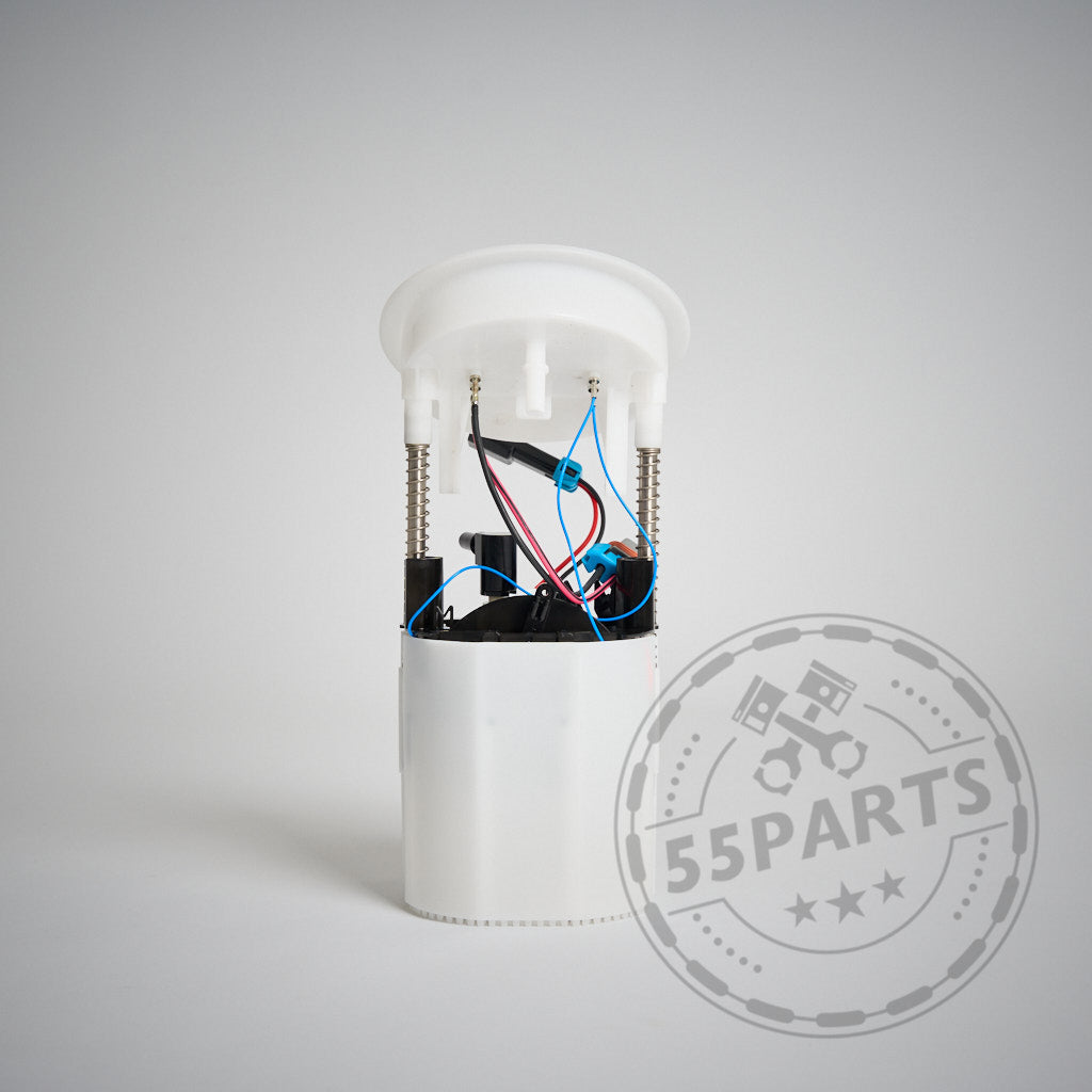 Das Walbro Stage 2 LPFP Benzinpumpenkit (450/455) passt passend für BMW 135i, 1er M Coupé und 335i(x) N54/N55 E-Serie und ist ideal für Niederdrucksysteme oder als Benzinvorförderpumpe. Mit weißem Kunststoffgehäuse und sichtbaren Kabeln.