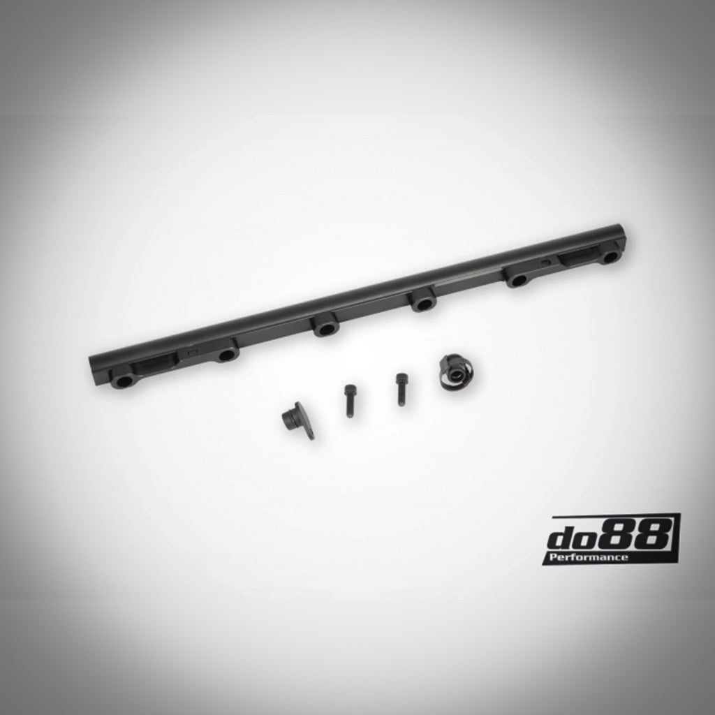 Do88 Zubehörpaket Fuel Rail für Ansaugbrücke mit integriertem Ladeluftkühler passend für B58 Gen 1 &amp; Gen 2, inkl. Montagematerial, schwarzes Design mit do88 Logo – ideal für FBO-Upgrades, abgebildet vor hellgrauem Hintergrund.
