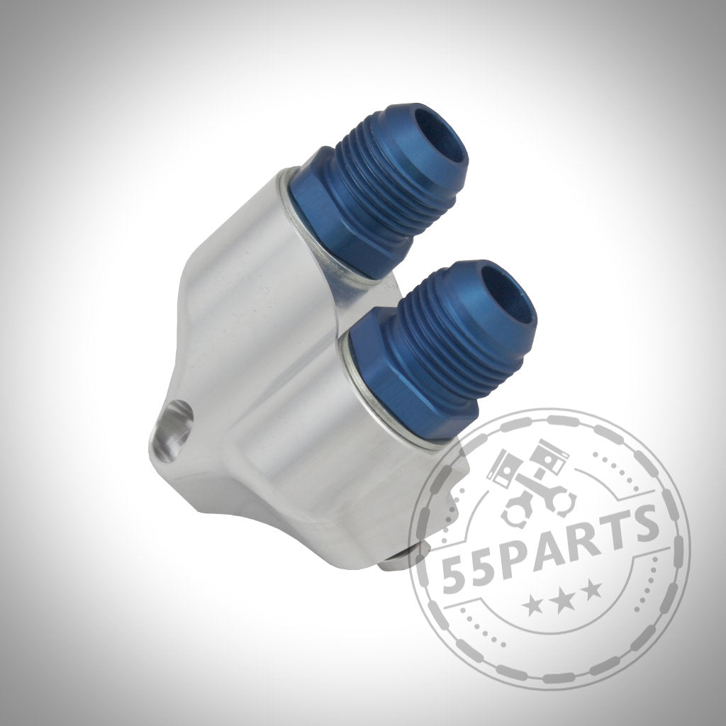 55Parts Exklusiv: Ölkühleradapter für ZF 8HP50 und 8HP70 Dash10. Silberner Metalladapter mit zwei blauen Gewindeanschlüssen, abgebildet auf weiß. Ideal passend für BMW-Kühler oder Getriebeölkühler.