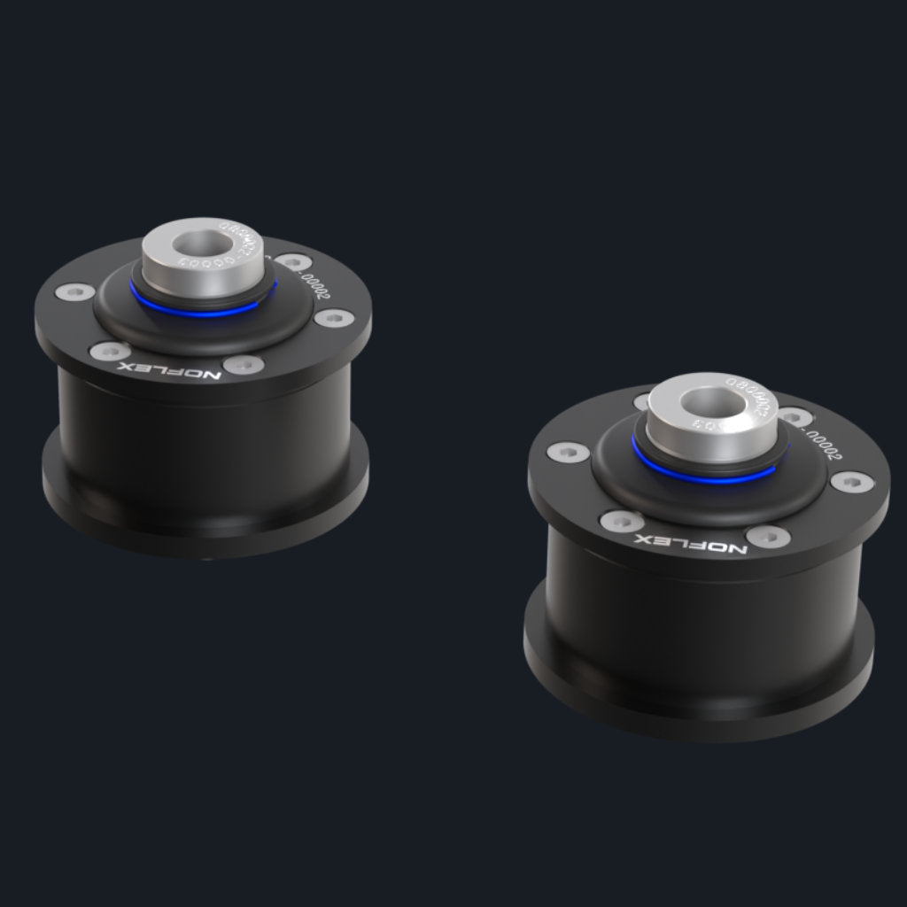 Zwei schwarze zylindrische mechanische Teile mit silbernen Spitzen und blauen Ringen werden auf einem dunklen Hintergrund angezeigt, was ihre präzise Konstruktion hervorhebt.