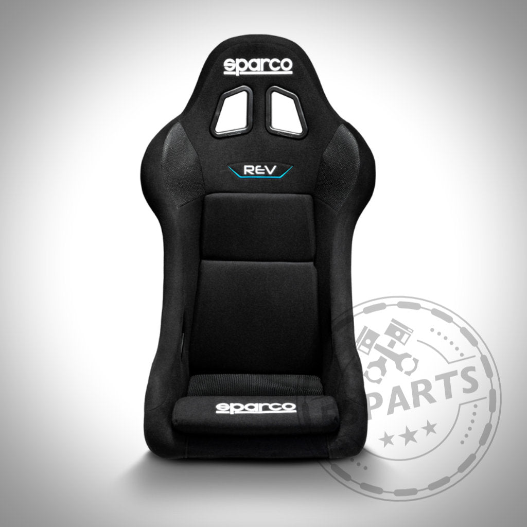 Der Sparco REV QRT Schalensitz (FIA) verfügt über Kopfstütze, Seitenwangen und weiße Sparco-Logos – ideal für jedes rennstreckentaugliche Fahrzeug.