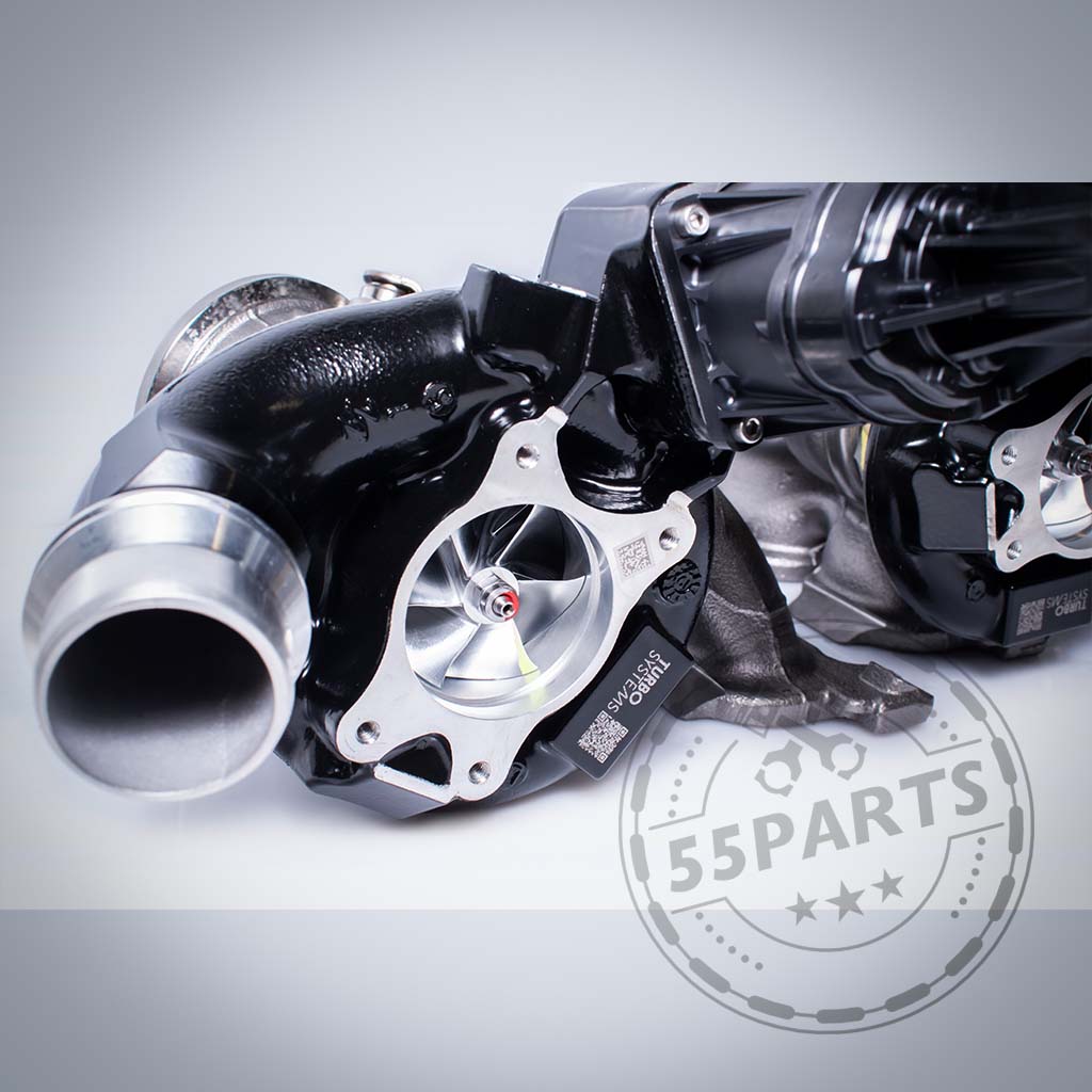 Nahaufnahme eines Turbosystems-Upgrade-Turboladers, entwickelt für die Modelle BMW G87 M2, G80/G81 M3, G82/G83 M4, F97 X3M und F98 X4M S58 – ideal für Leistungssteigerungen.
