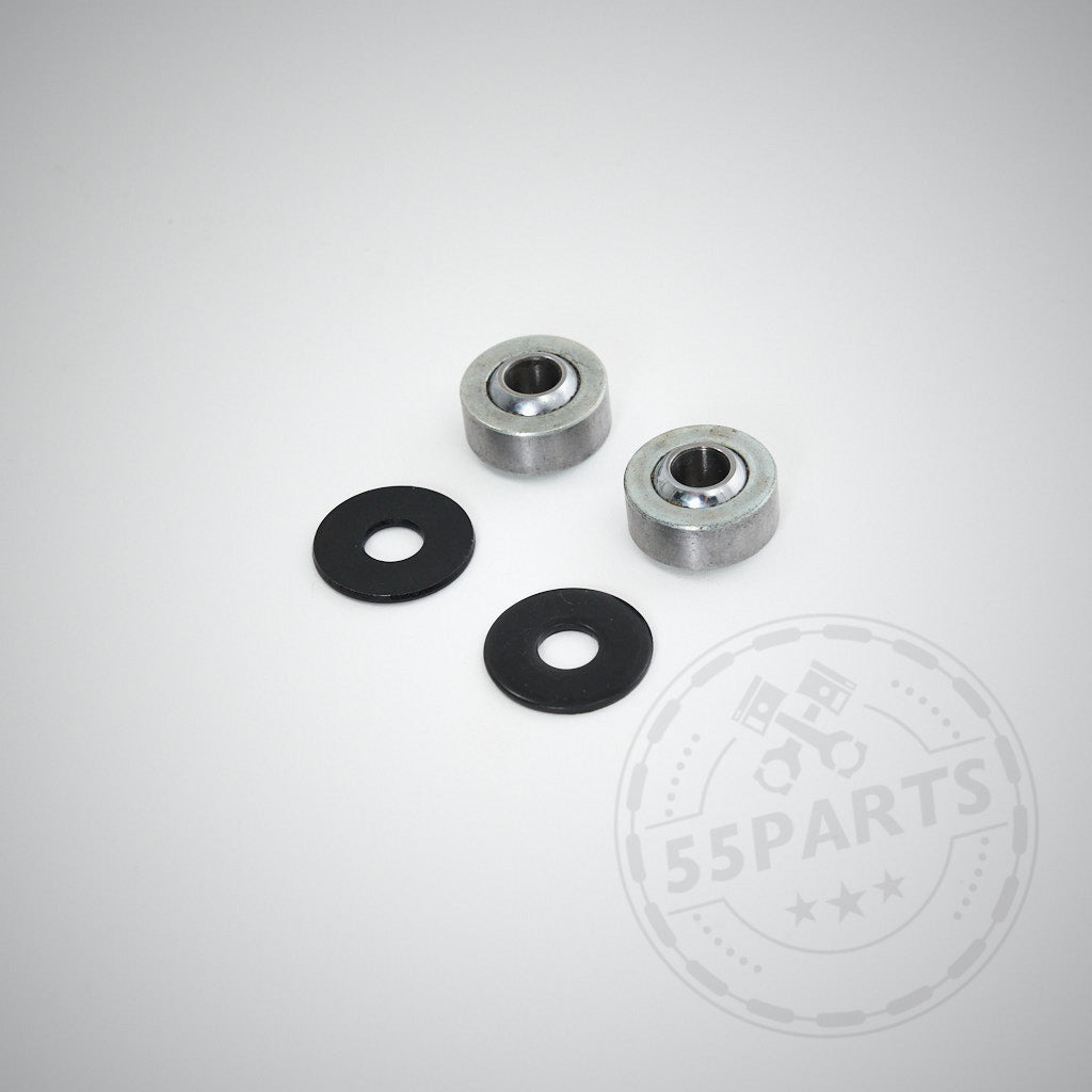 Zwei Uniball-Kugellager und zwei schwarze Unterlegscheiben für den Toyota Yaris GR. Rüsten Sie Ihre Schaltzüge mit der bewährten Qualität auf. Sonderangebot: Uniball-Lager für die Schaltseile, perfekt für Yaris GR-Fans.