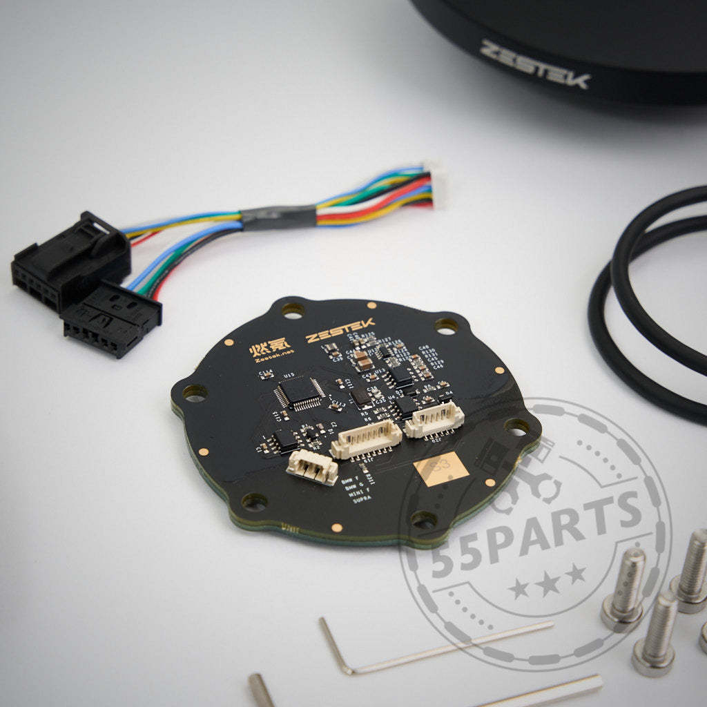 55Parts Exklusiv: Zestek Lenkrad HUB passend für alle BMW E-, F-, G-Serie sowie Toyota Yaris und Supra – umfasst runde Platine mit Steckern, mehrfarbigen Kabeln, Schrauben und kompatiblen Komponenten.