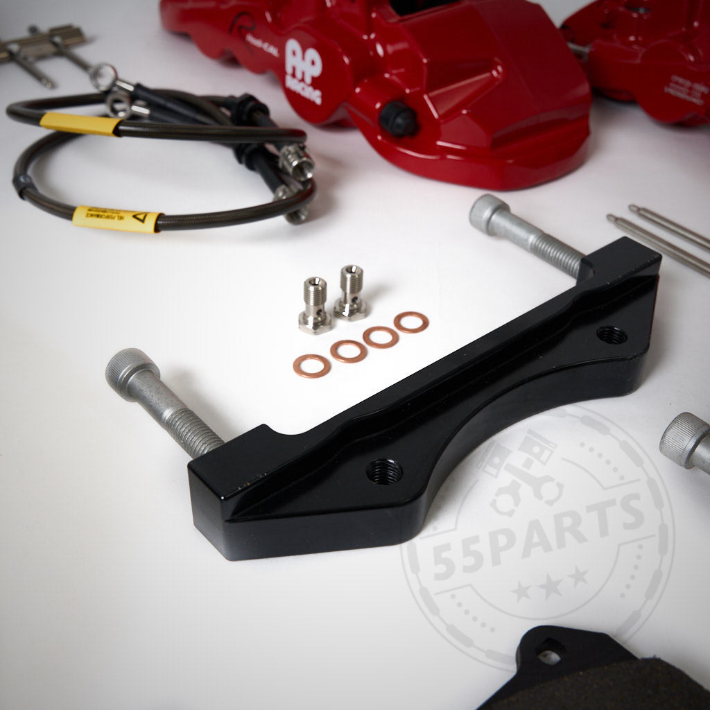 Das 55Parts-Special: AP Racing Radi-CAL CP8520 6-Kolben 370x36mm Big Brake Kit für den Straßeneinsatz – ideal für BMW Modelle, die eine überlegene Leistung gegenüber Serienbremsen suchen.