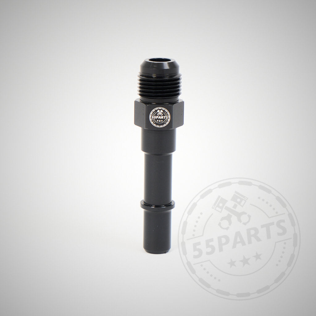 Der 55Parts Adapter zur Einbindung eines Getriebeölkühlers (Dash 10) für N55 Modelle mit Automatikgetriebe steht aufrecht auf einem weißen Hintergrund mit einem schwachen 55Parts-Logo und bietet Upgrade-Möglichkeiten für eine verbesserte Leistung.