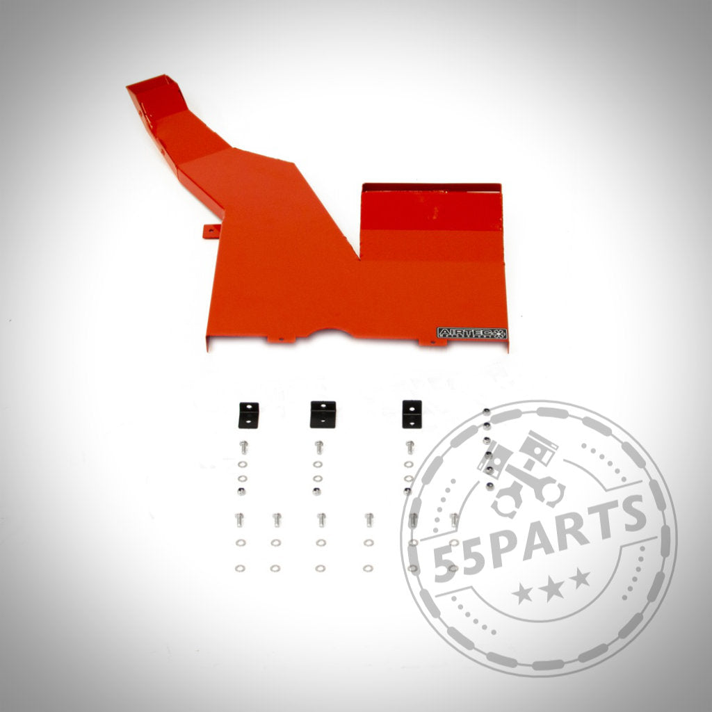 Die AIRTEC Motorsport Belüftung für vorderes Getriebe von Airtec passt für den Toyota Yaris GR und wird inklusive Halterungen, Schrauben und Unterlegscheiben geliefert. Abgebildet auf weißem Hintergrund mit 55Parts-Logo – ideal für mehr Fahrspaß.