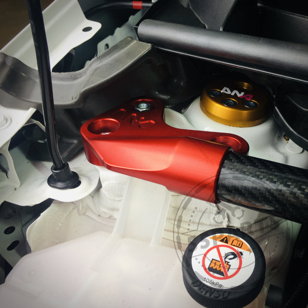 DNA Racing Carbon Domstrebe vorne passend für Toyota Yaris GR