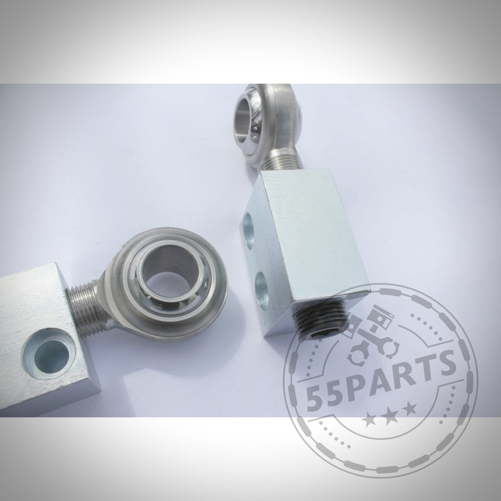 55Parts Exclusive: Sturz Einstellblock Uniball passend für BMW 3er E30, E36. Metall-Gelenkkopf am rechteckigen Montageblock, ideal zur Sturzverstellung. 55Parts-Logo unten rechts.