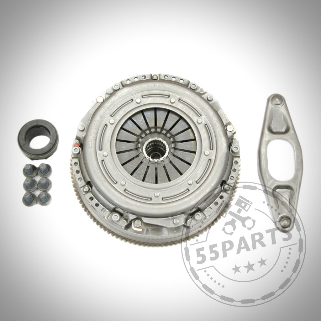 55Parts Exclusive Zweischeibenkupplung inkl. EMS passend für BMW (M)135i, M235i, 335i(x), 1er M: Set mit Druckplatte, Ausrücklager, Schrauben & Gabel aus C45 Stahl. Ideal als Kupplungslösung für Kupplung N55 Systeme.