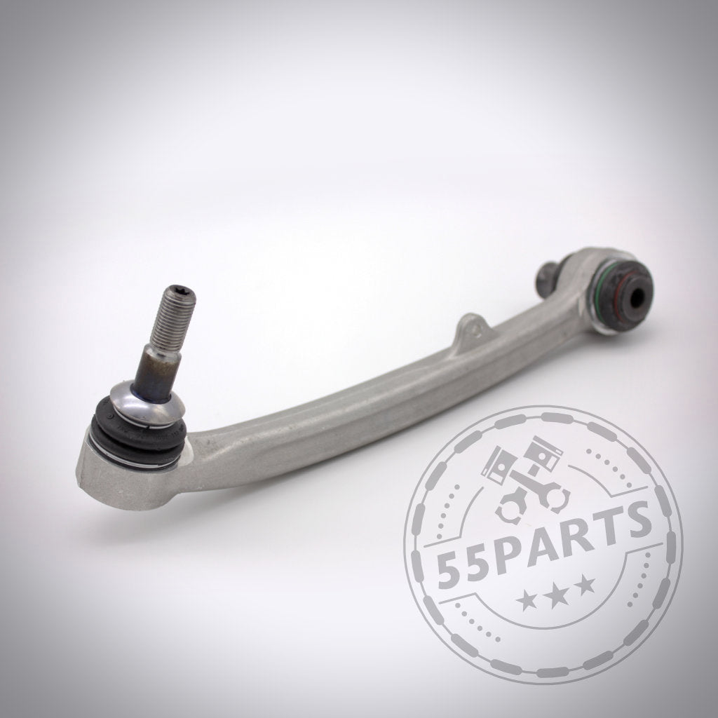 Das M3 Fahrwerkskomponenten (mit NoFlex Bearings) Komplettset – Uniball Zugstrebenlager passend für BMW 1er E8x, 3er E9x wird auf weißem Hintergrund mit dem 55Parts-Logo in der Ecke präsentiert.