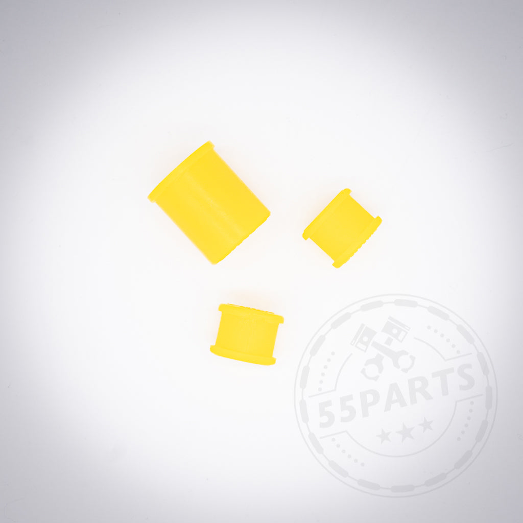 Das 55Parts PU Polyurethan Schalthebel Buchsen Set für verschiedene BMW Modelle in Gelb umfasst drei unterschiedlich große Buchsen und wird vor weißem Hintergrund mit dezentem 55Parts Logo präsentiert.