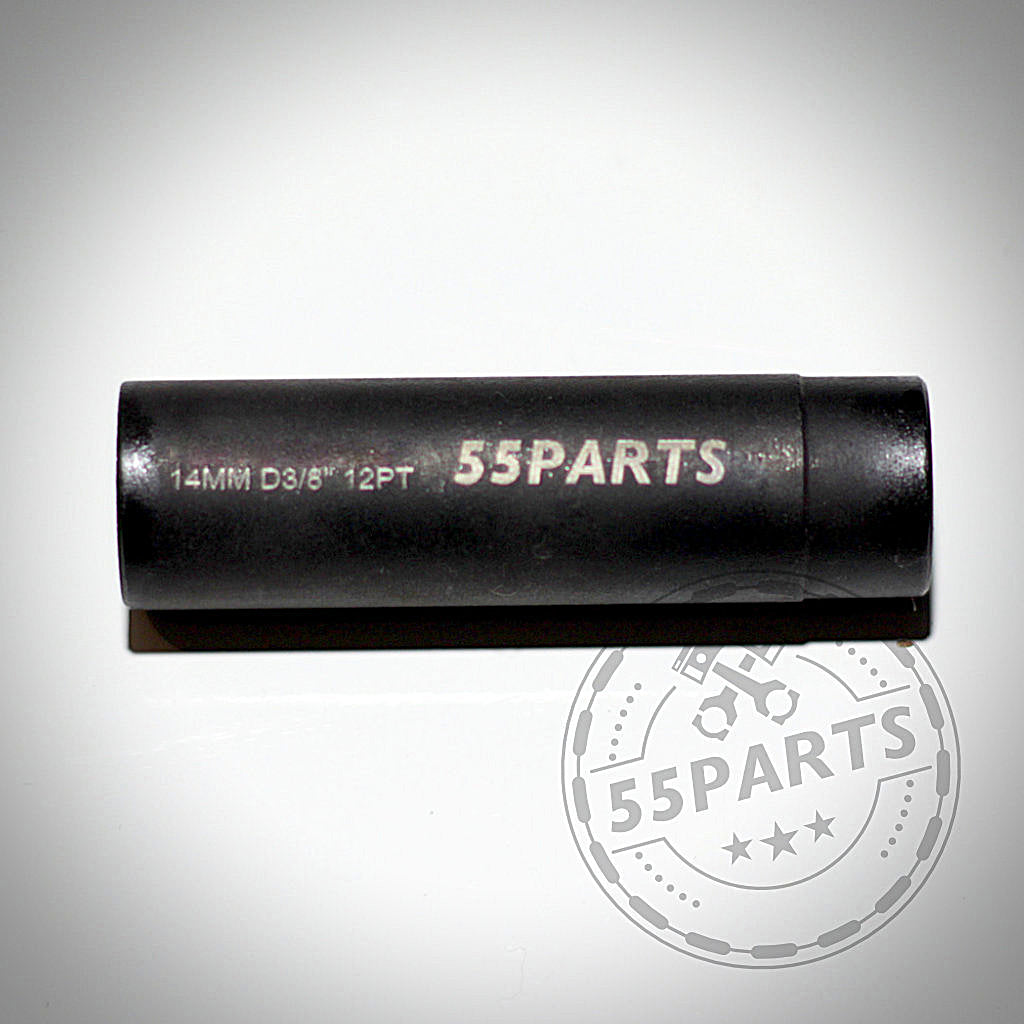 Die 55Parts magnetische Zündkerzennuss extra dünnwandig, passend für BMW Motoren, wird mit 55Parts Logo auf weißem Hintergrund gezeigt.